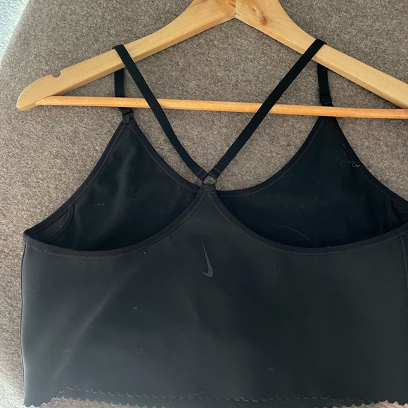 Nike sports bra. XL - Picture 2 of 2